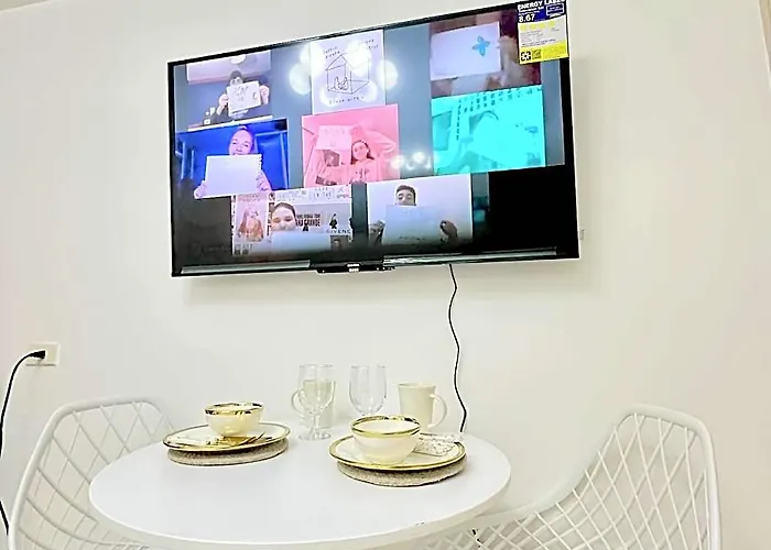 Hotel Primera Casa - Staycation At Sea Residences, Pasay 4*
